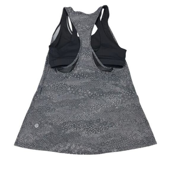 LULULEMON Cross Conditioning 2-In-1 Tank In Meisai White Black Luxtreme Size 4 - Picture 5 of 8